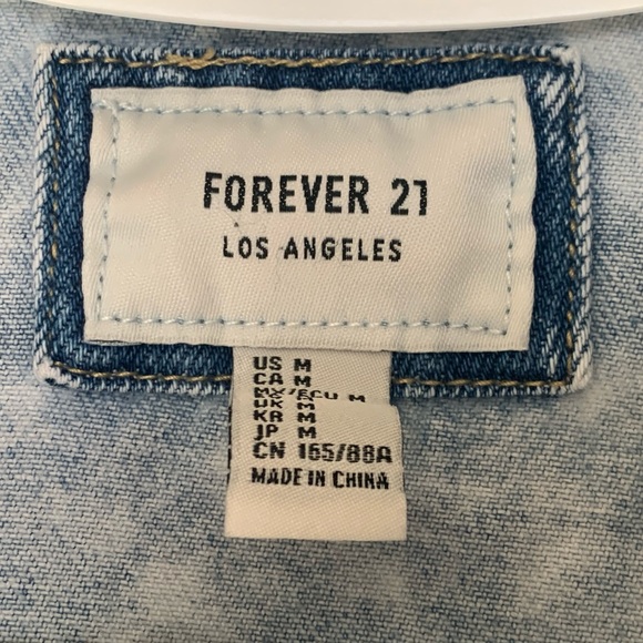 light wash jean jacket - Picture 2 of 2